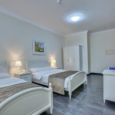 Royal Hotel Šardžá Exteriér fotografie