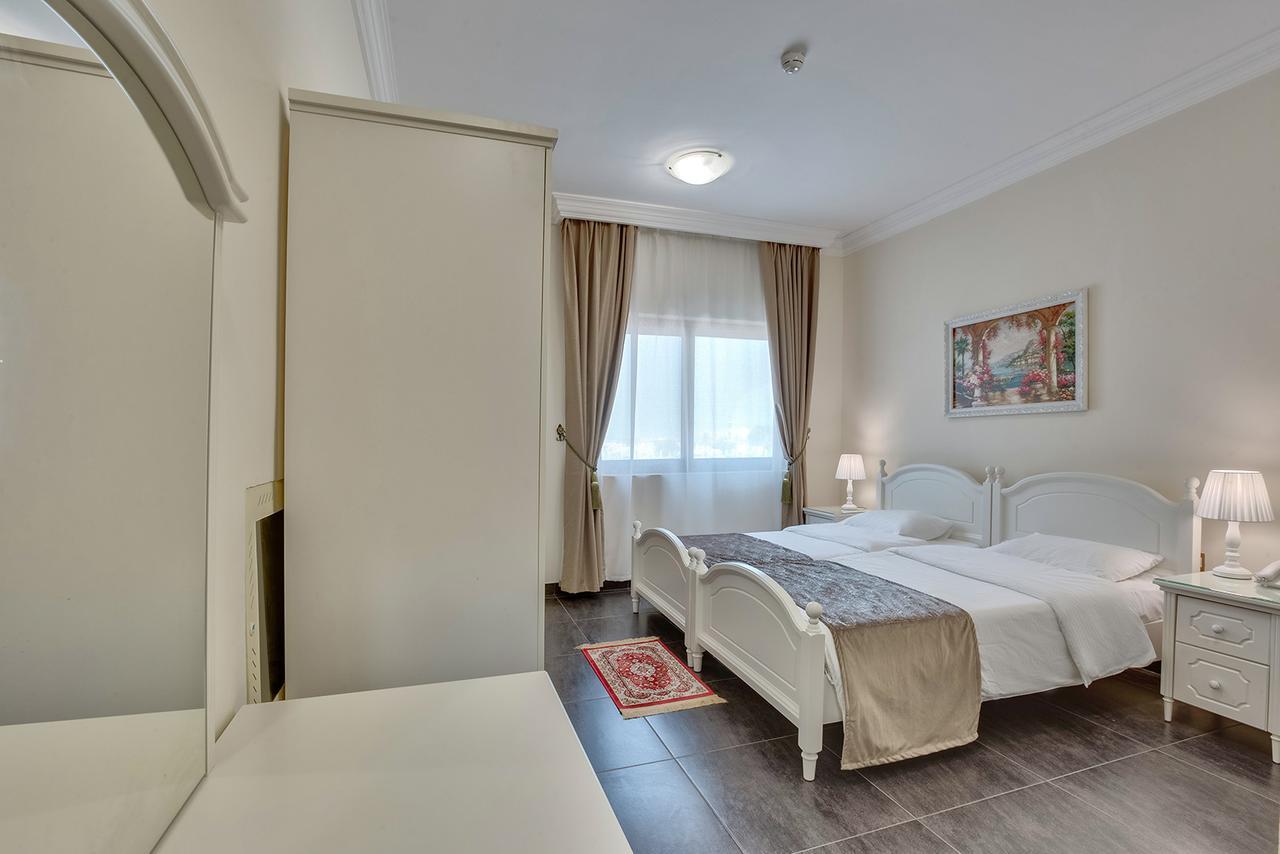 Royal Hotel Šardžá Exteriér fotografie